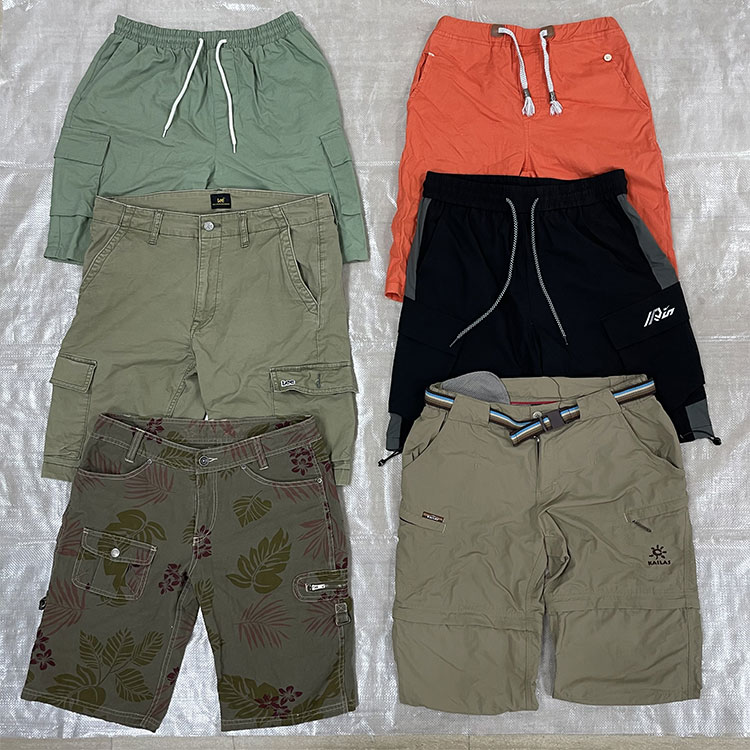 Begagnade Adult Cargo Short Pants